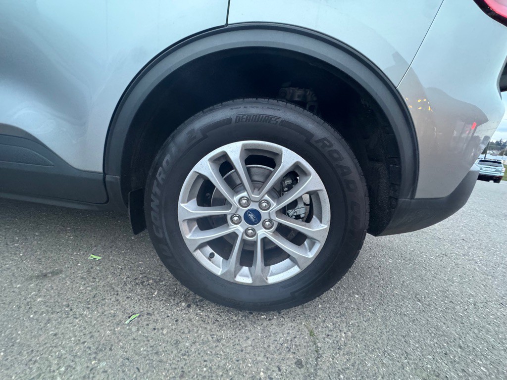 2021 Ford Escape Image 14