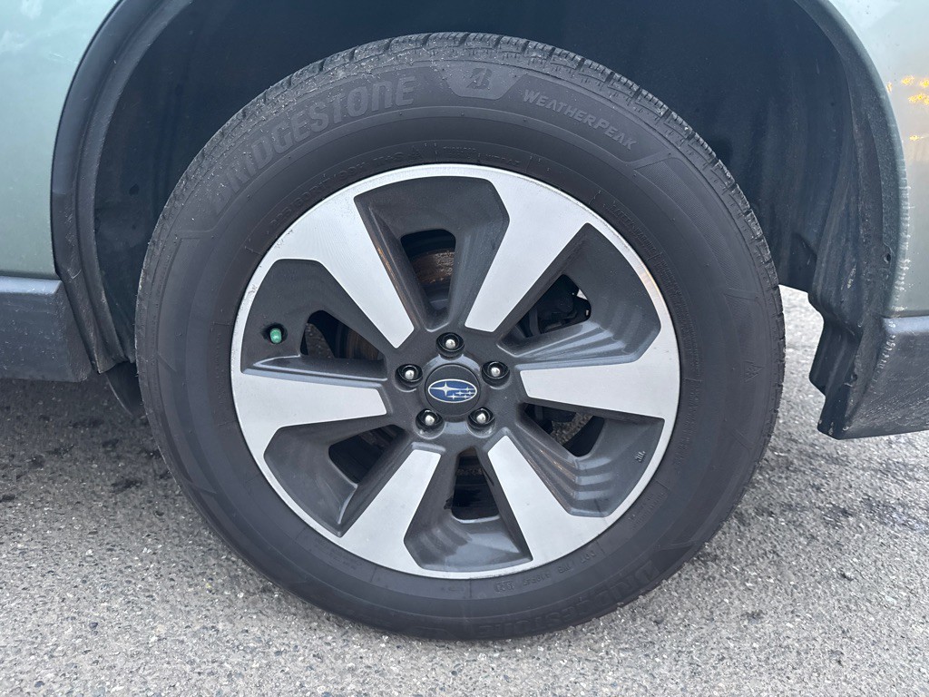 2017 Subaru Forester Image 19