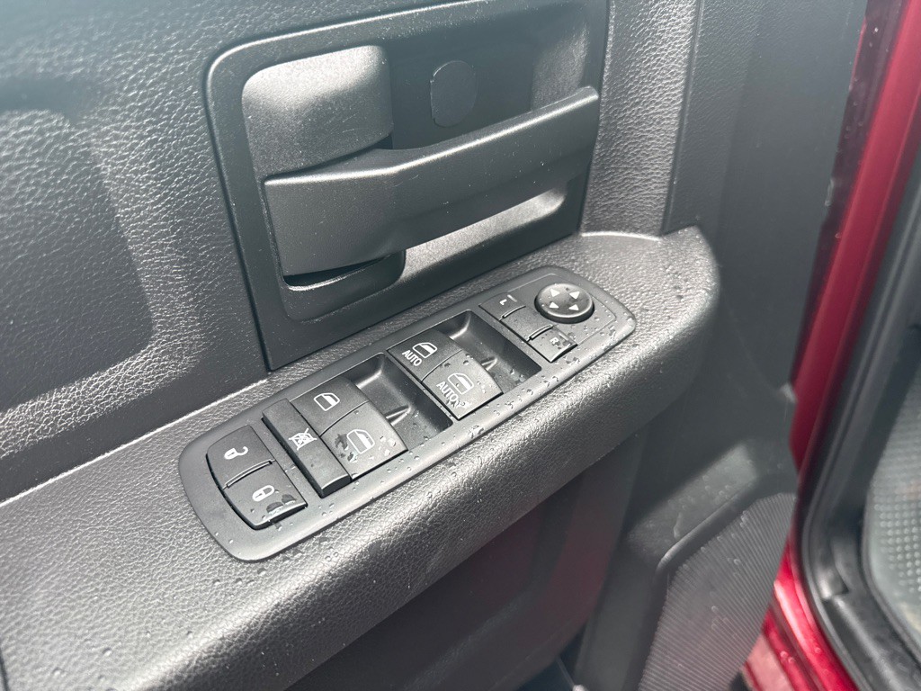 2017 RAM 1500 Image 17