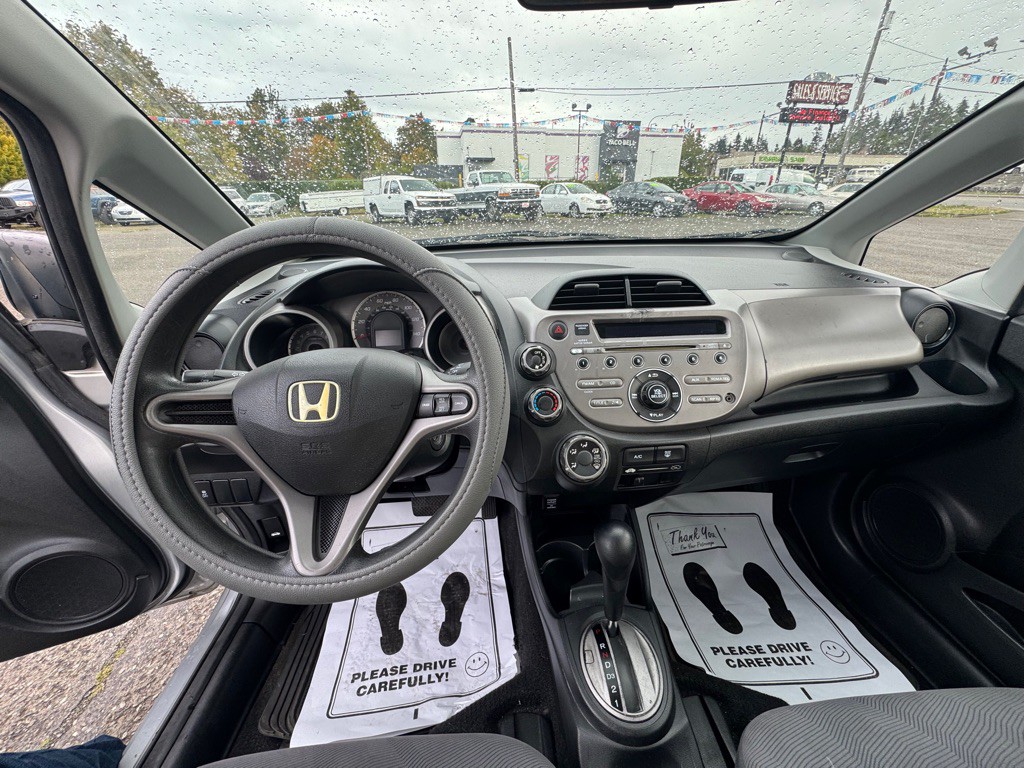 2011 Honda Fit Image 10