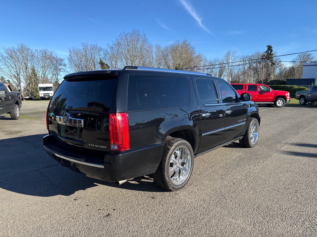 2008 Cadillac Escalade Image 7
