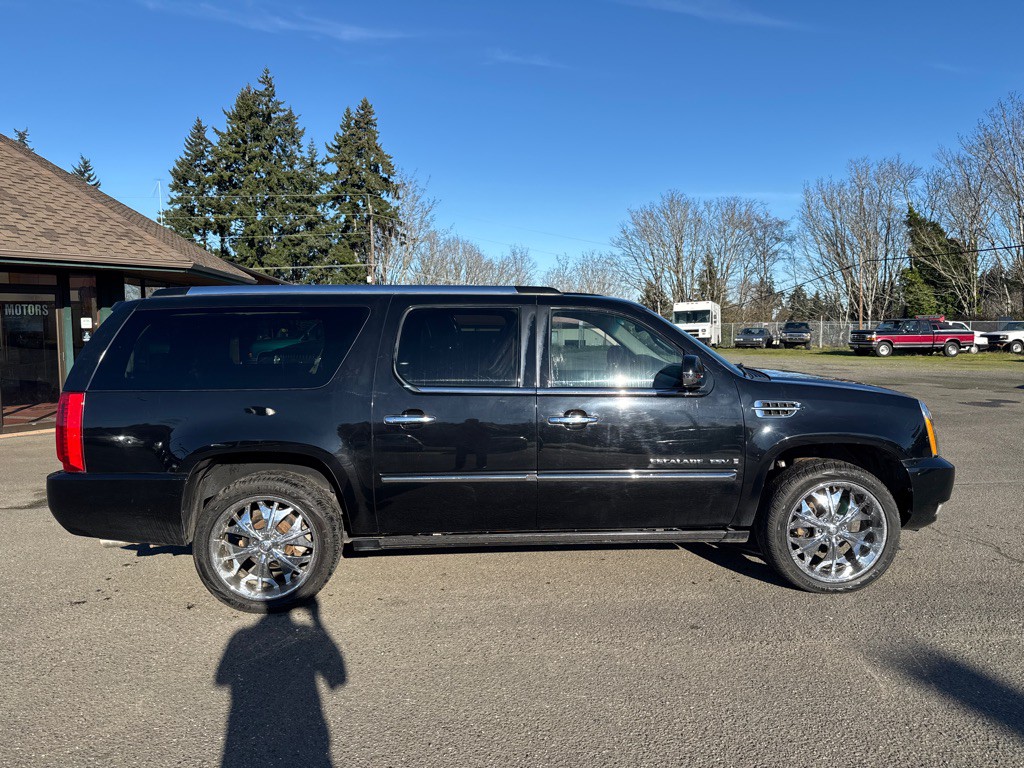 2008 Cadillac Escalade Image 8