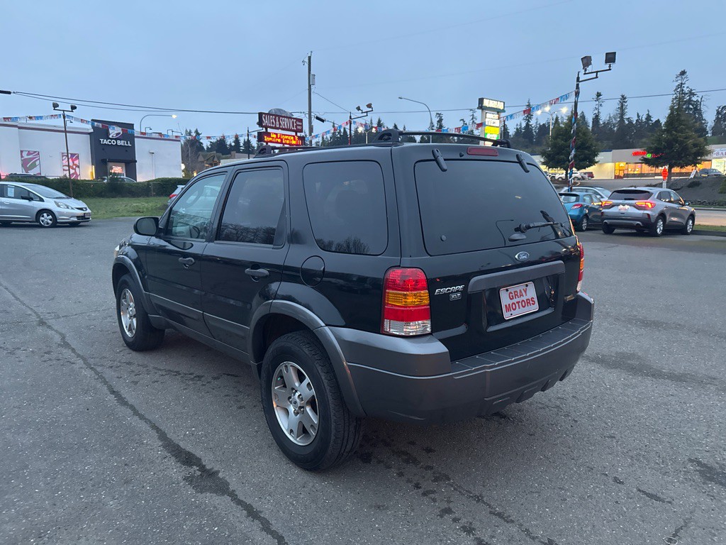 2005 Ford Escape Image 5