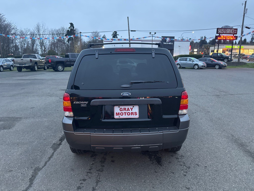 2005 Ford Escape Image 6