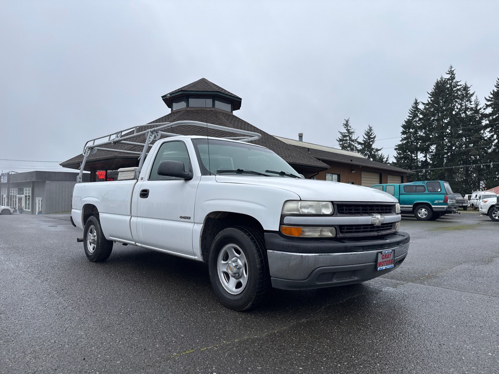 2000 Chevrolet Silverado 1500 Image 1