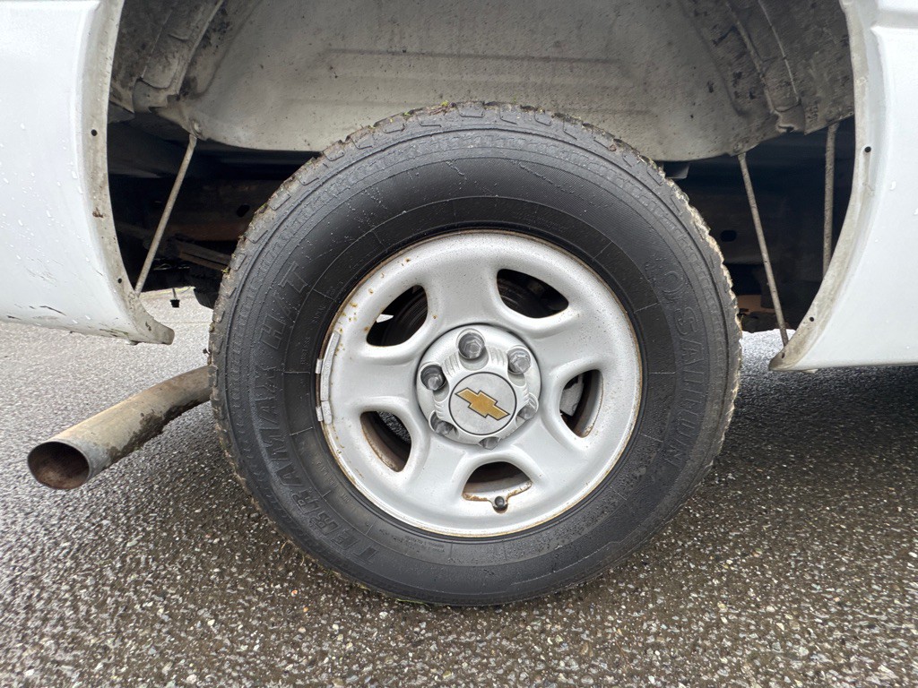 2000 Chevrolet Silverado 1500 Image 16