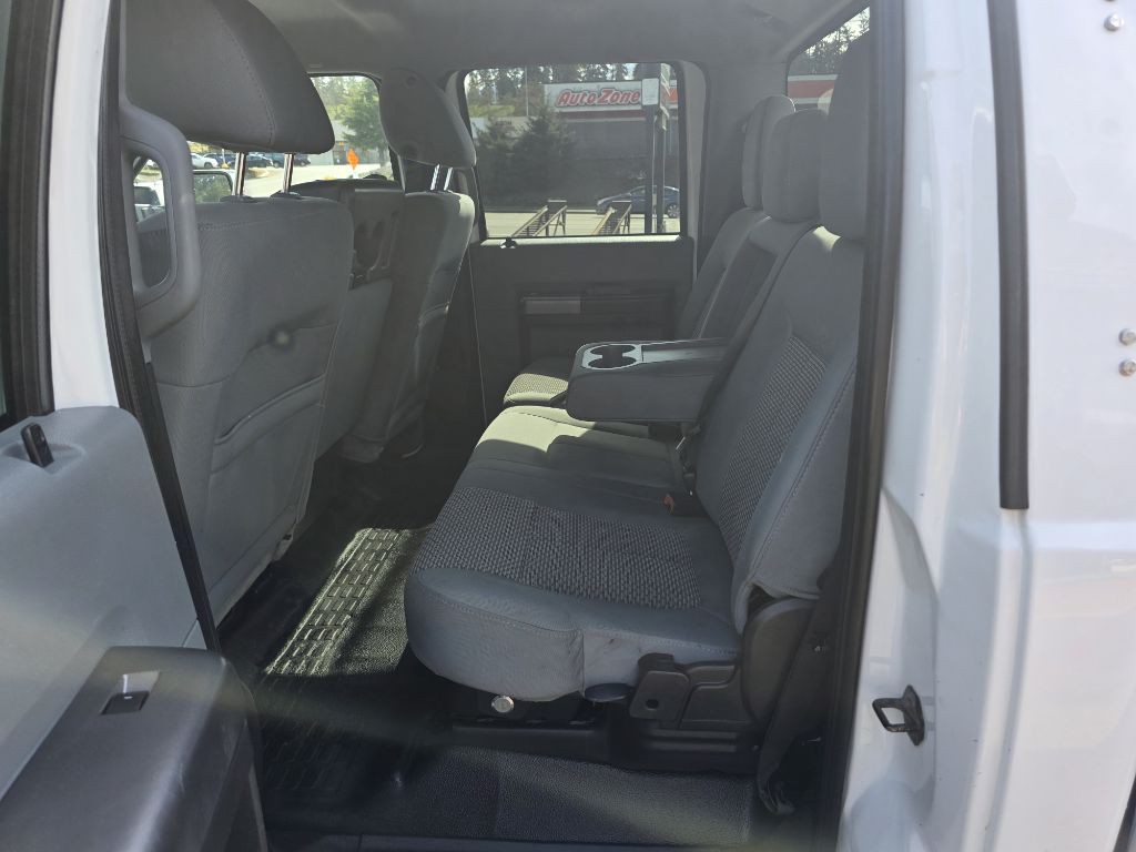 2011 Ford F-350 Image 22