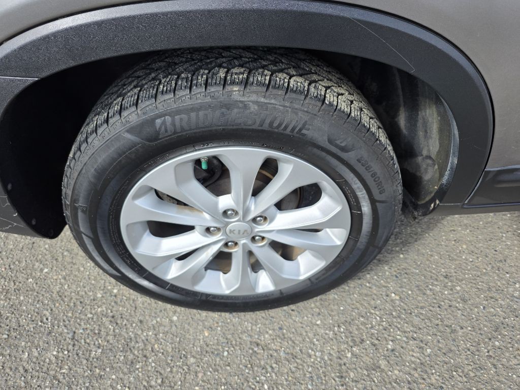 2015 Kia Sorento Image 13