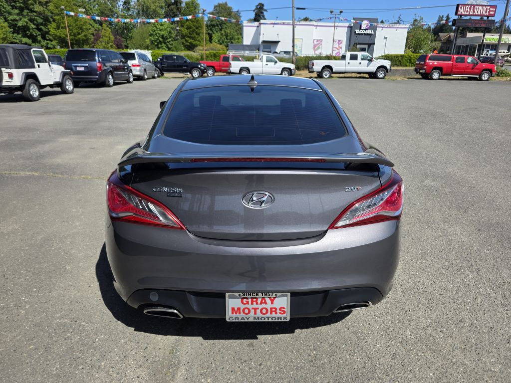 2013 Hyundai Genesis Image 3