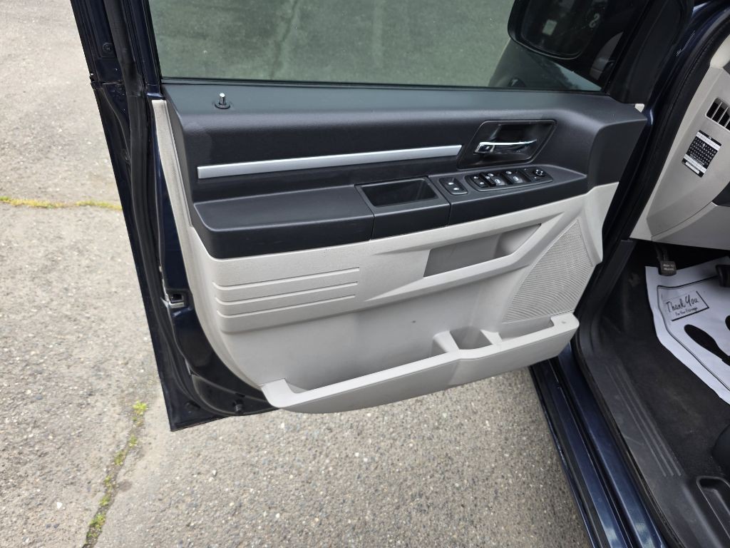 2008 Dodge Grand Caravan Image 19