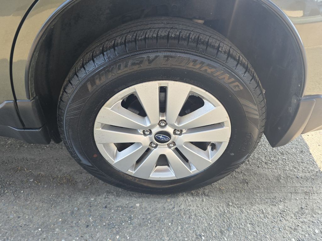2016 Subaru Outback Image 11