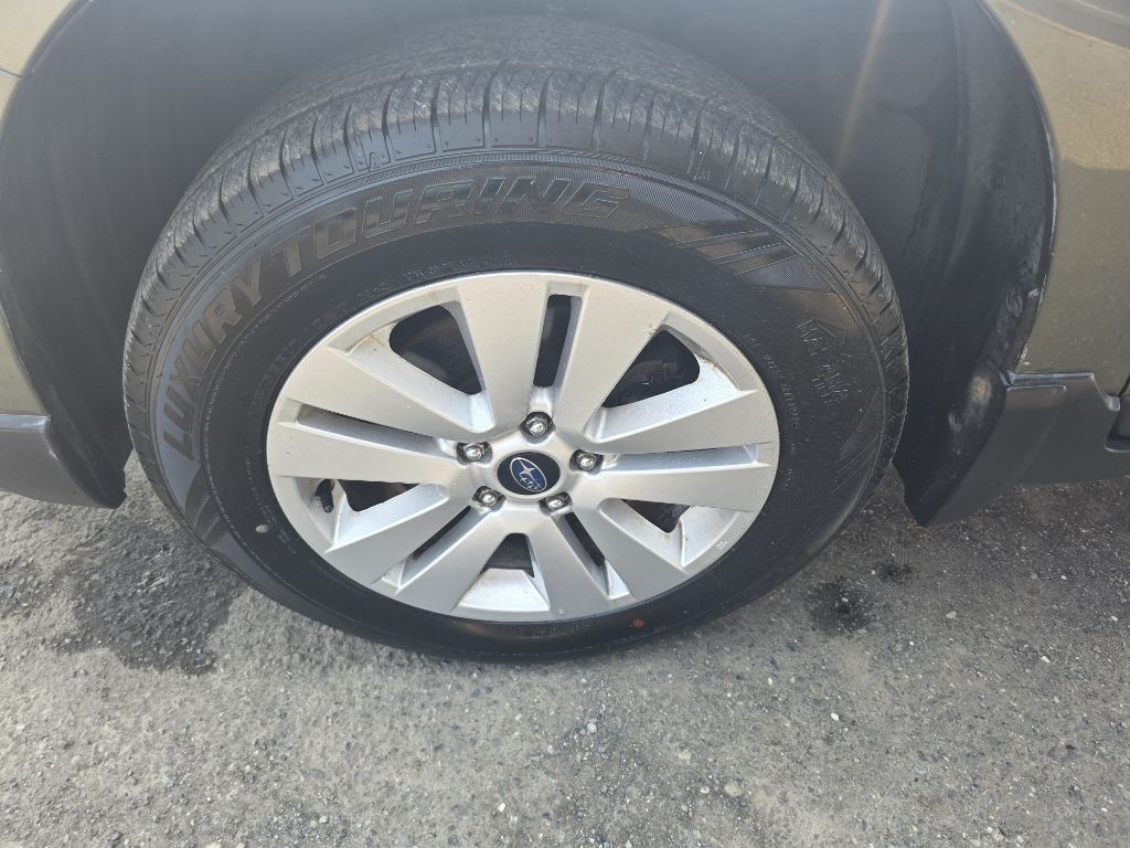 2016 Subaru Outback Image 12