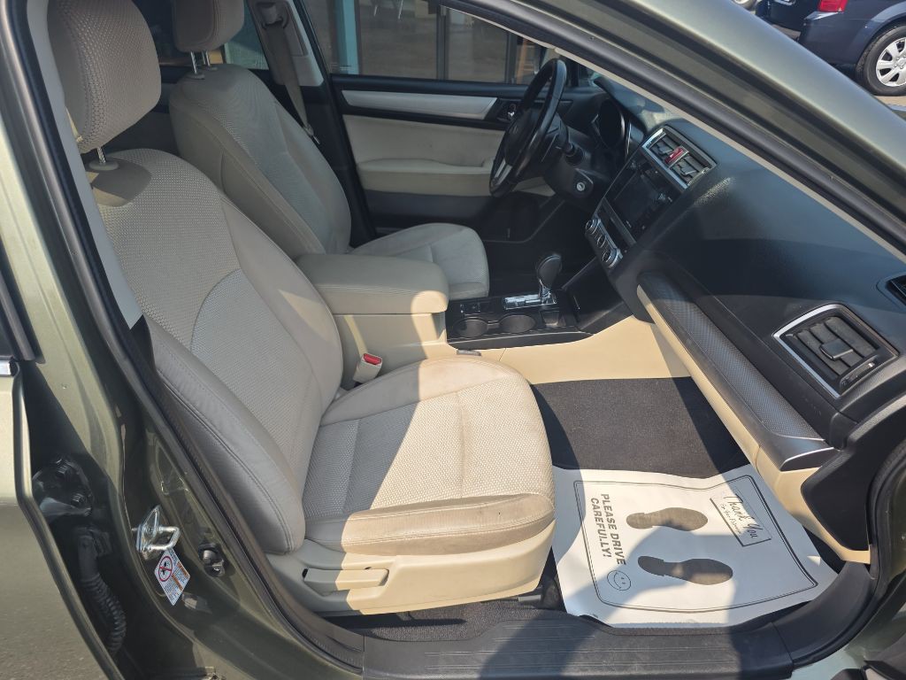 2016 Subaru Outback Image 13