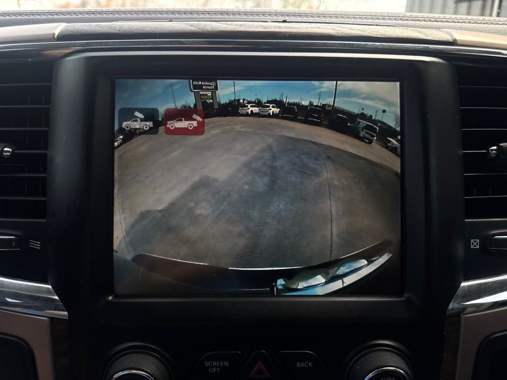 2017 RAM 3500 Image 12