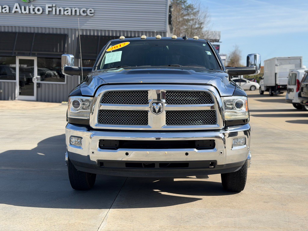 2017 RAM 3500 Image 2