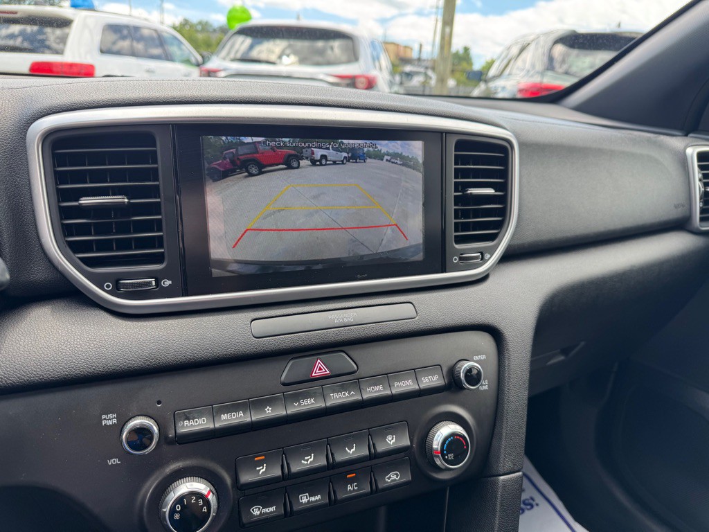 2020 Kia Sportage Image 18