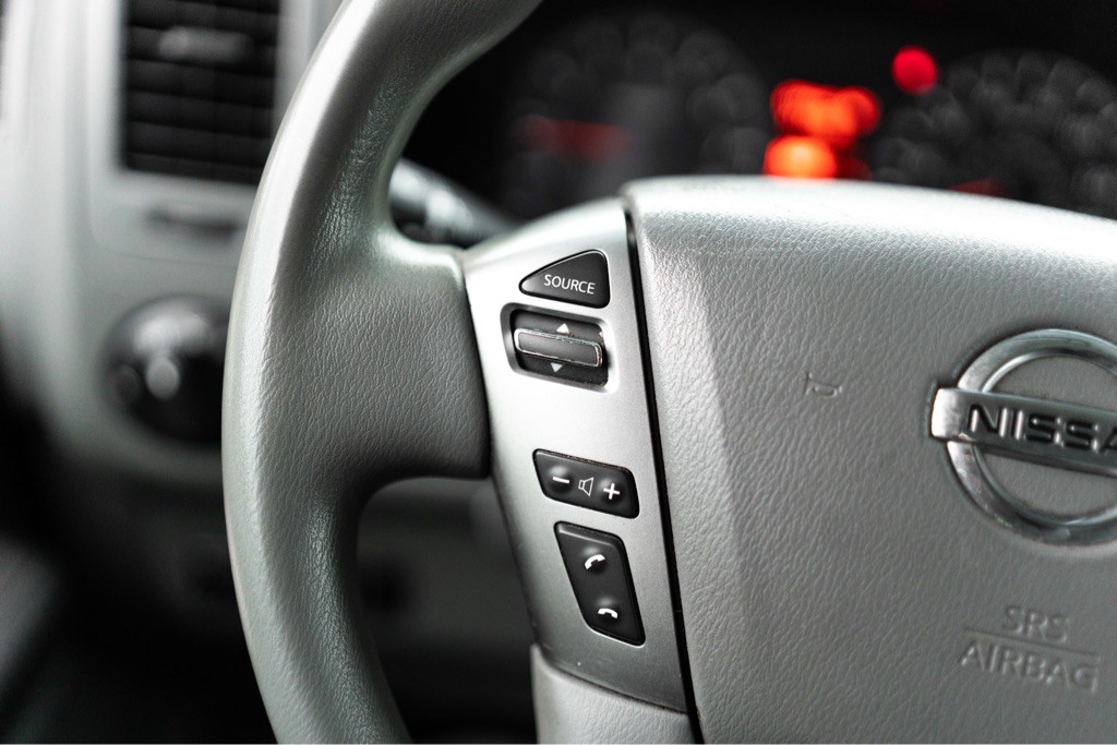 2020 Nissan NV Image 9