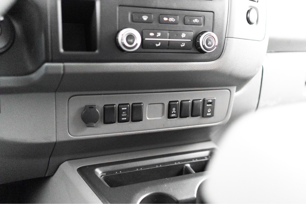 2020 Nissan NV Image 12