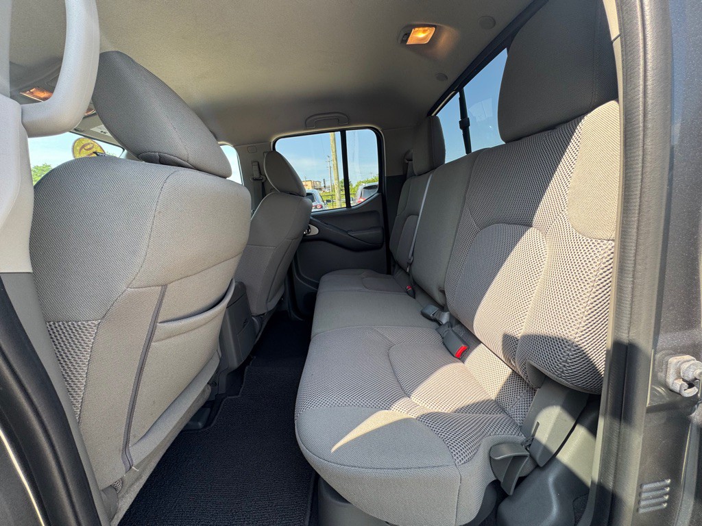 2019 Nissan Frontier Image 12