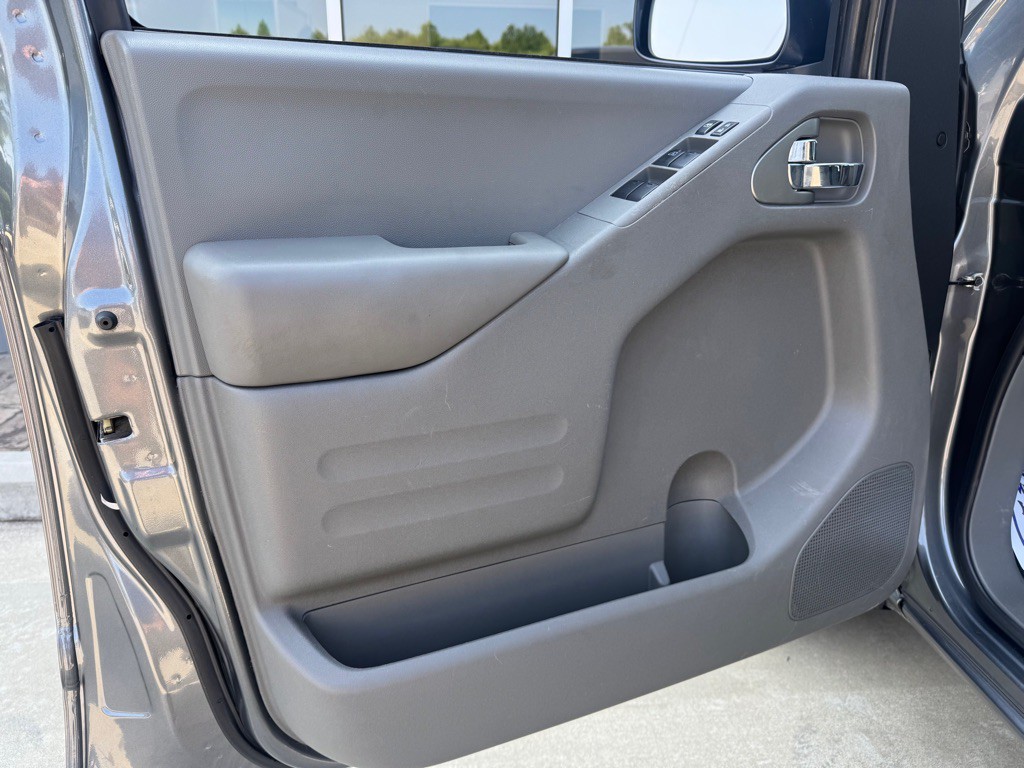 2019 Nissan Frontier Image 13