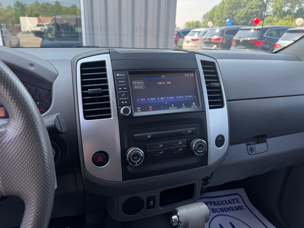 2019 Nissan Frontier Image 15