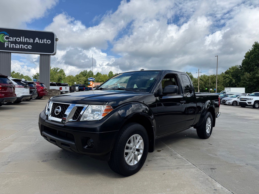 2016 Nissan Frontier Image 1
