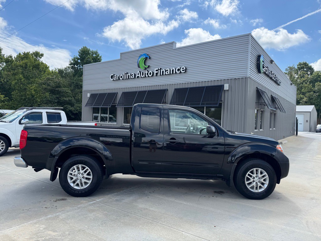 2016 Nissan Frontier Image 5