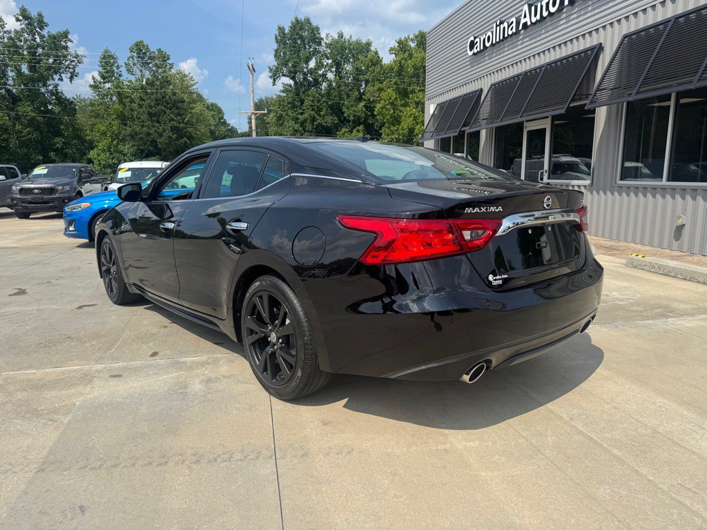 2018 Nissan Maxima Image 3