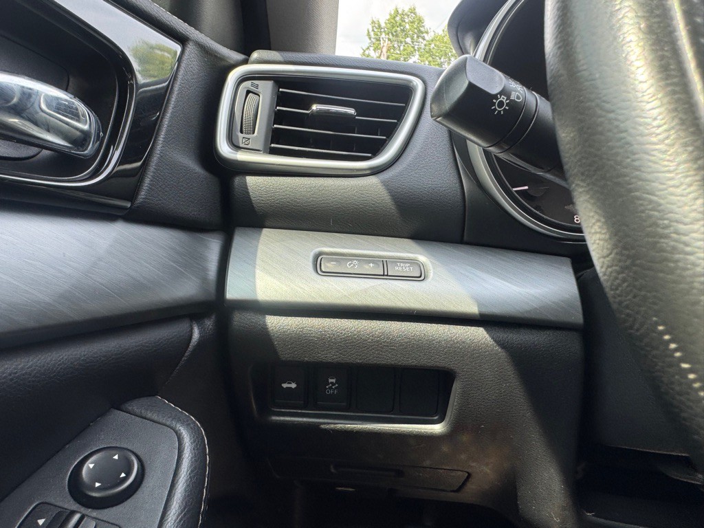 2018 Nissan Maxima Image 14