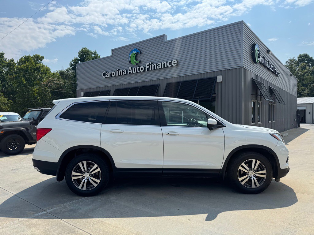 2017 Honda Pilot Image 3