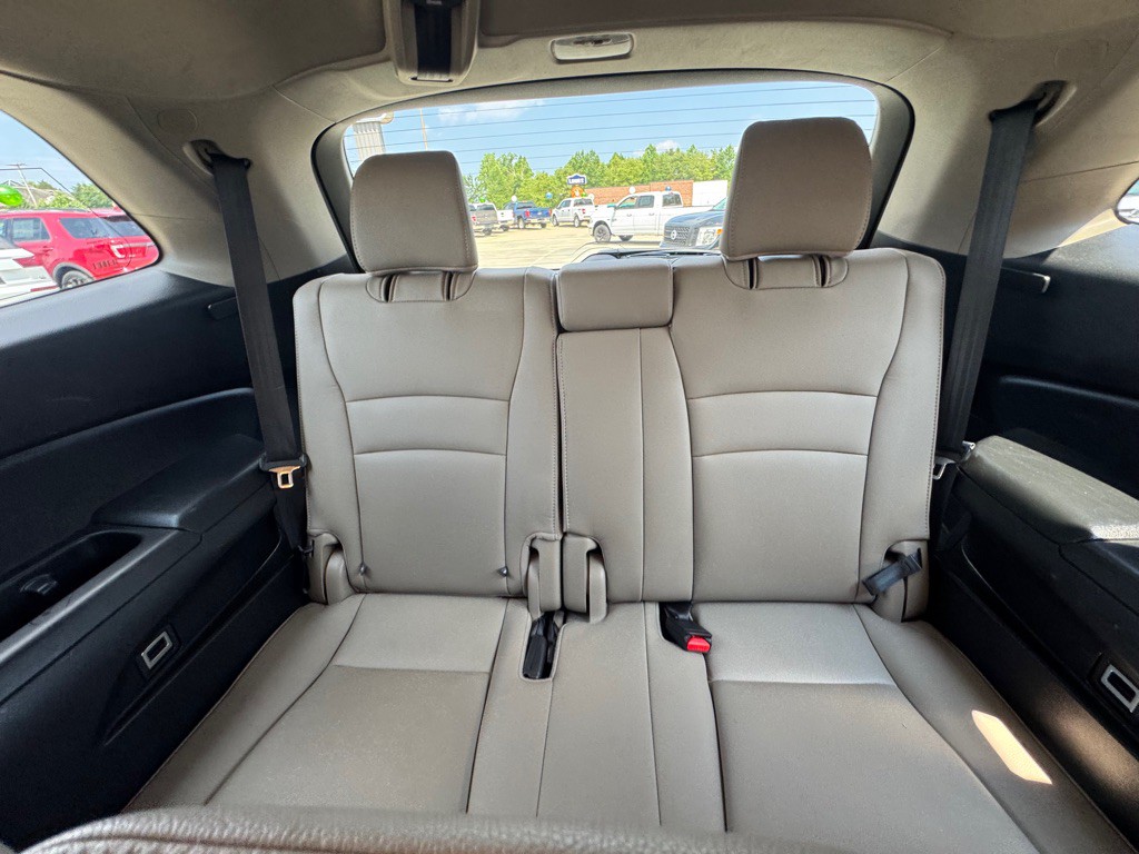 2017 Honda Pilot Image 8
