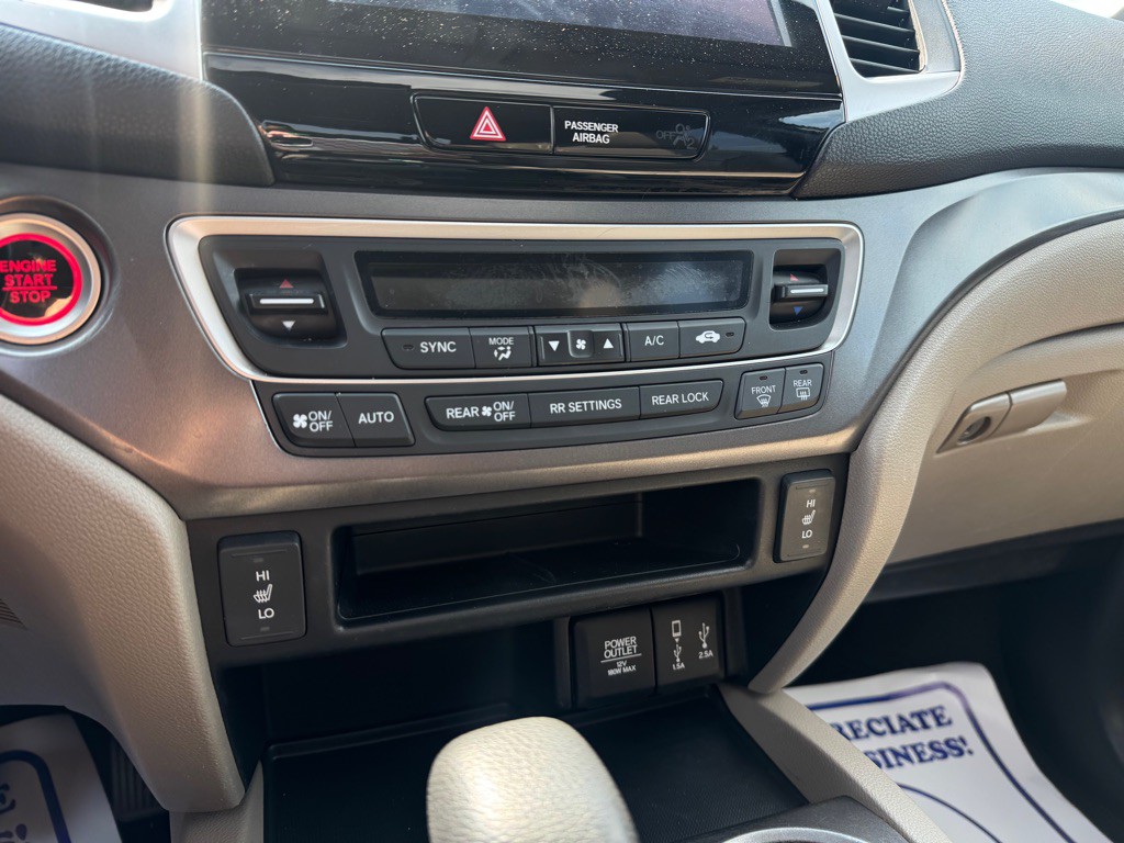 2017 Honda Pilot Image 13