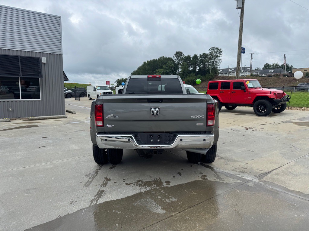 2012 Dodge Ram 3500 Image 4
