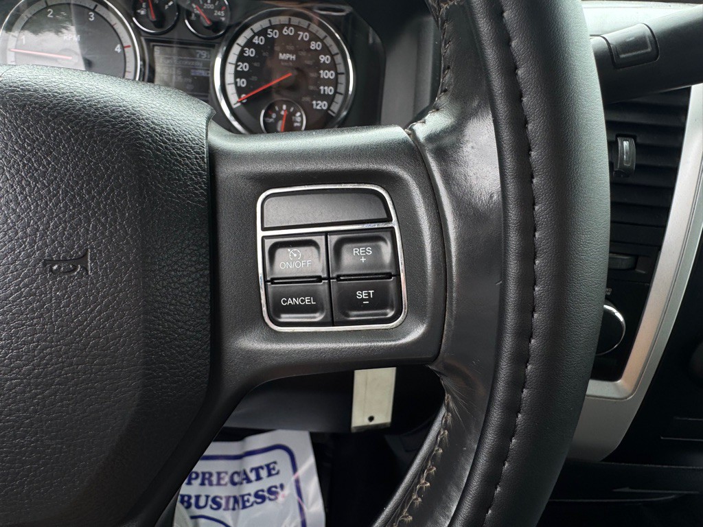 2012 Dodge Ram 3500 Image 11
