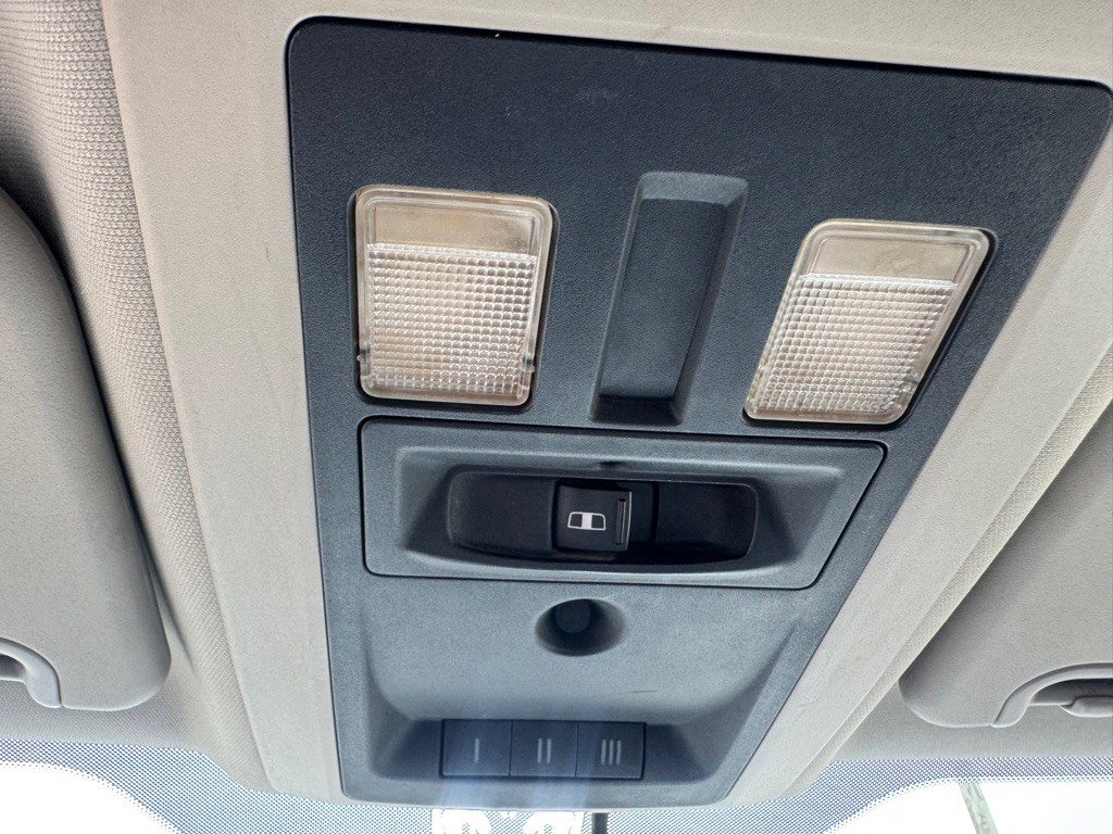 2012 Dodge Ram 3500 Image 16