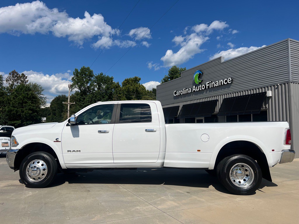 2018 RAM 3500 Image 6