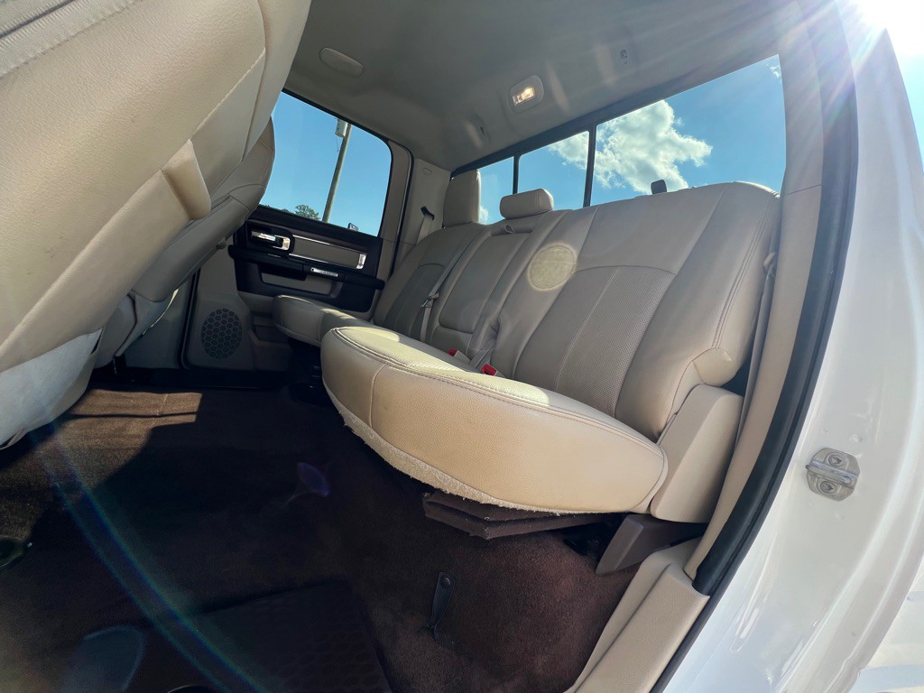 2018 RAM 3500 Image 9