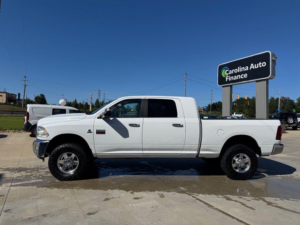 2012 Dodge Ram 3500 Image 2