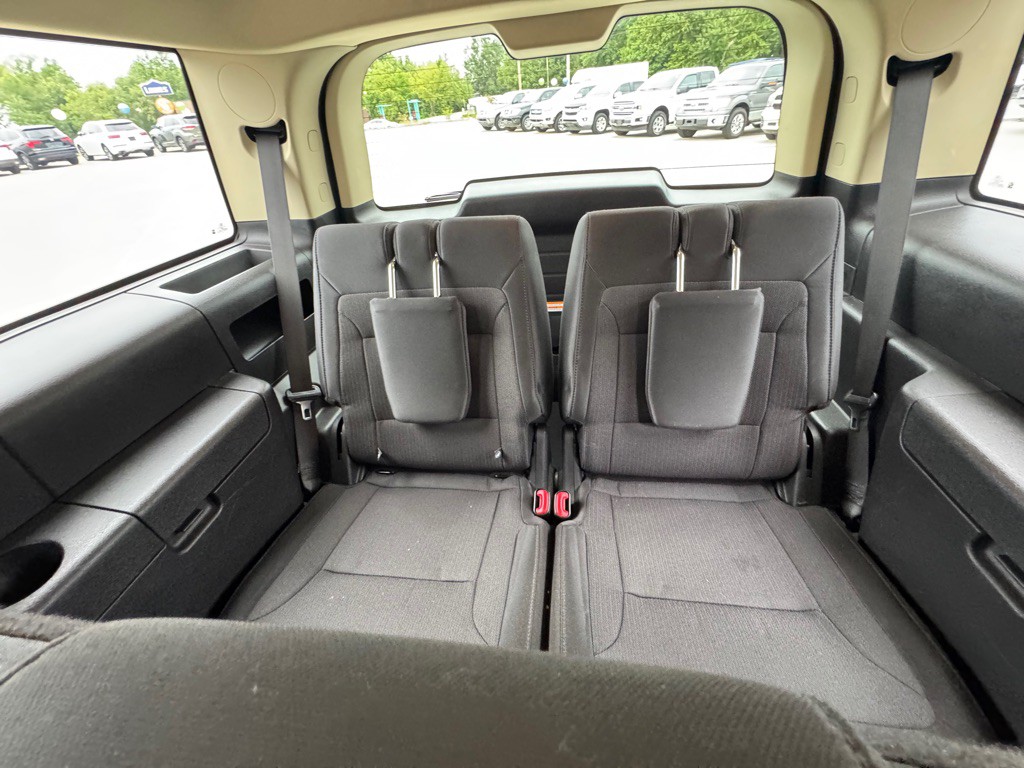 2018 Ford Flex Image 8