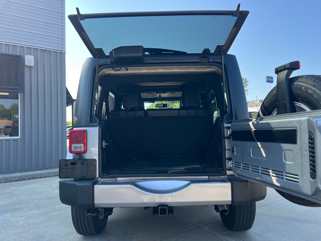 2016 Jeep Wrangler Unlimited Image 17
