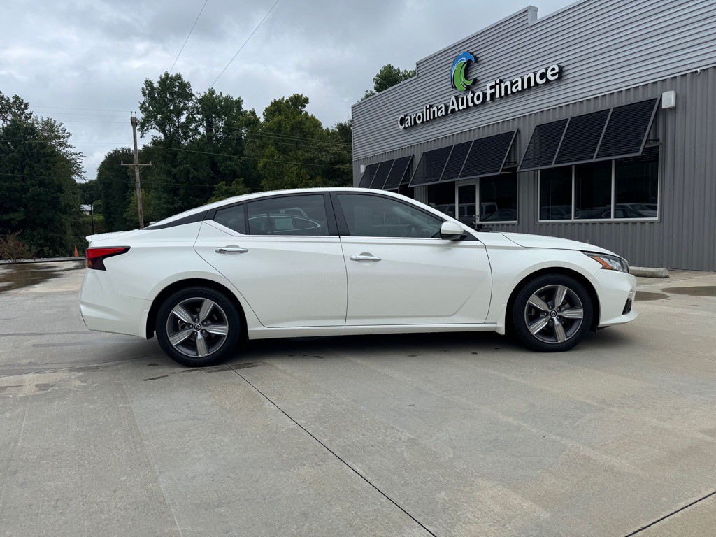 2019 Nissan Altima Image 3