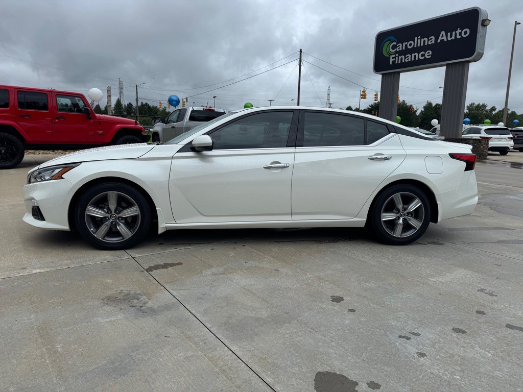 2019 Nissan Altima Image 6