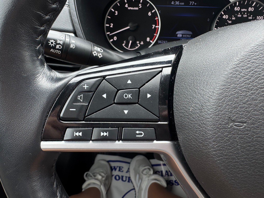 2019 Nissan Altima Image 12