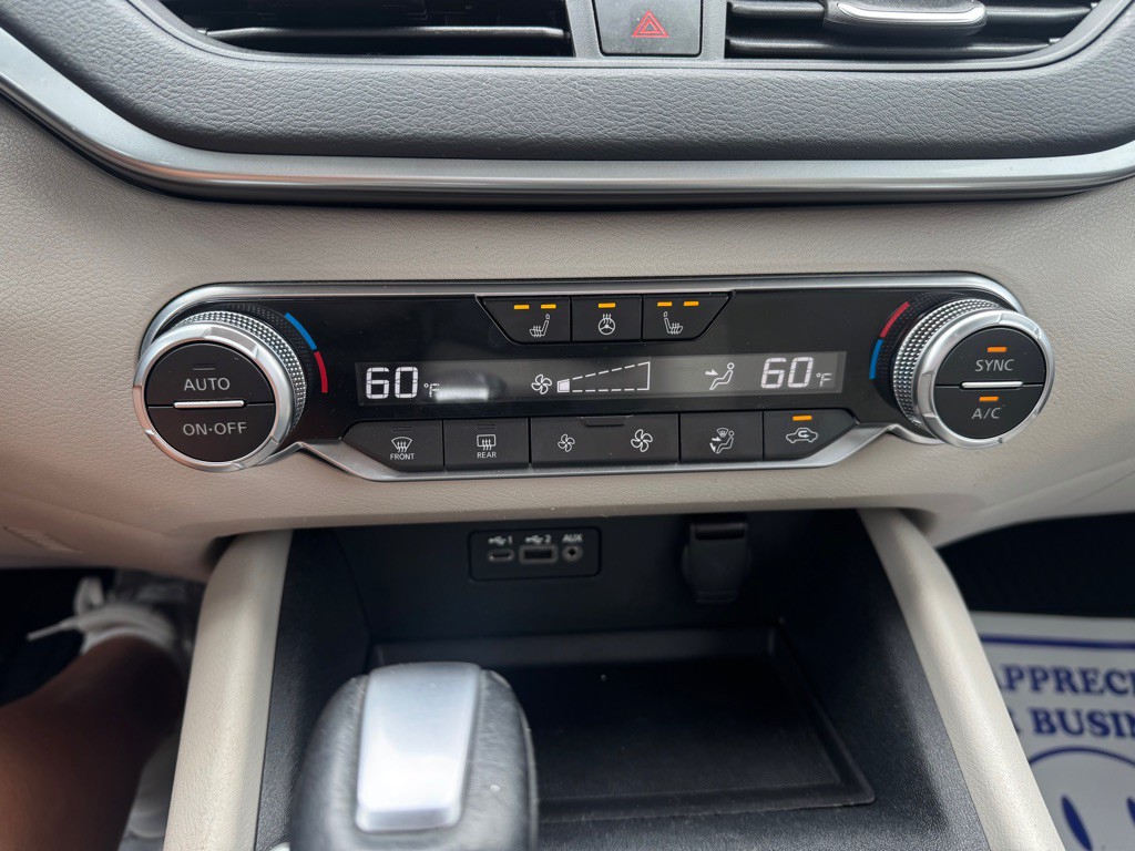 2019 Nissan Altima Image 15