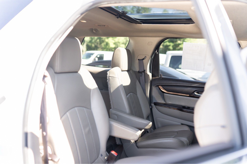 2016 GMC Acadia Image 7