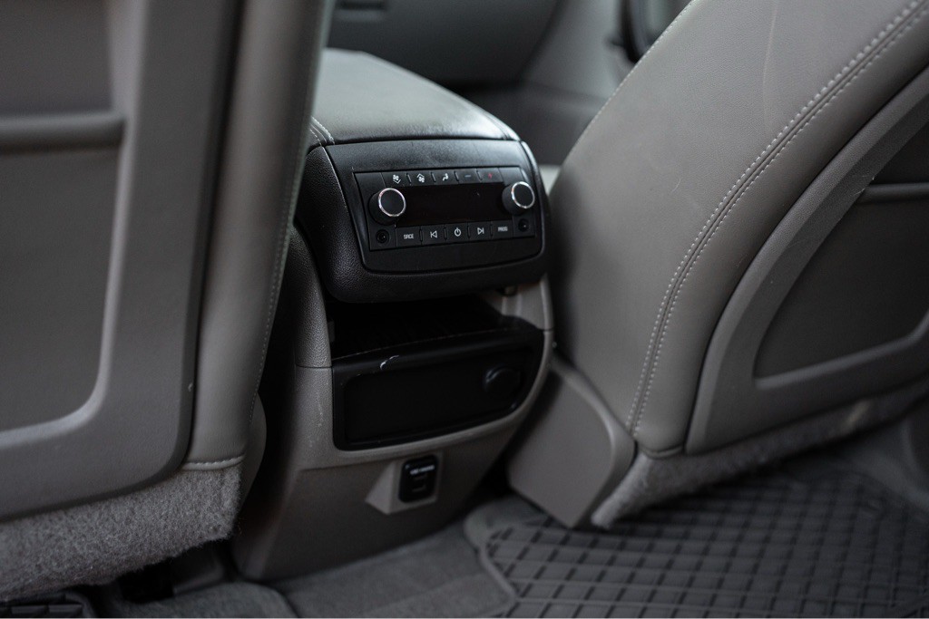 2016 GMC Acadia Image 14