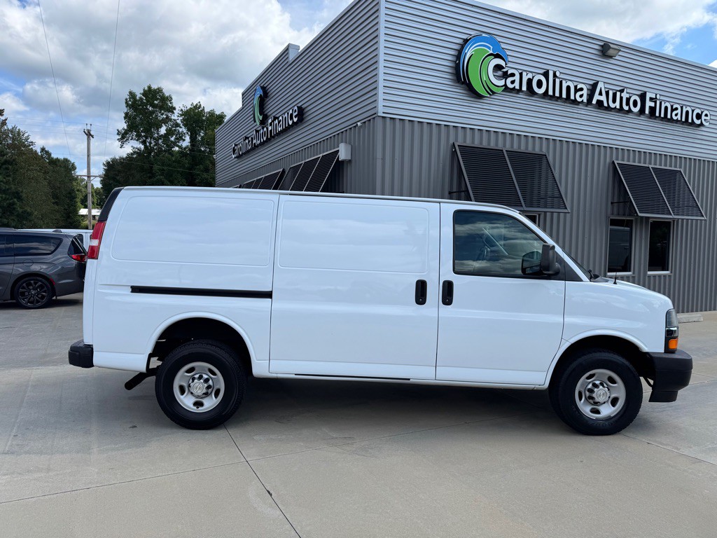 2020 Chevrolet Express Image 6