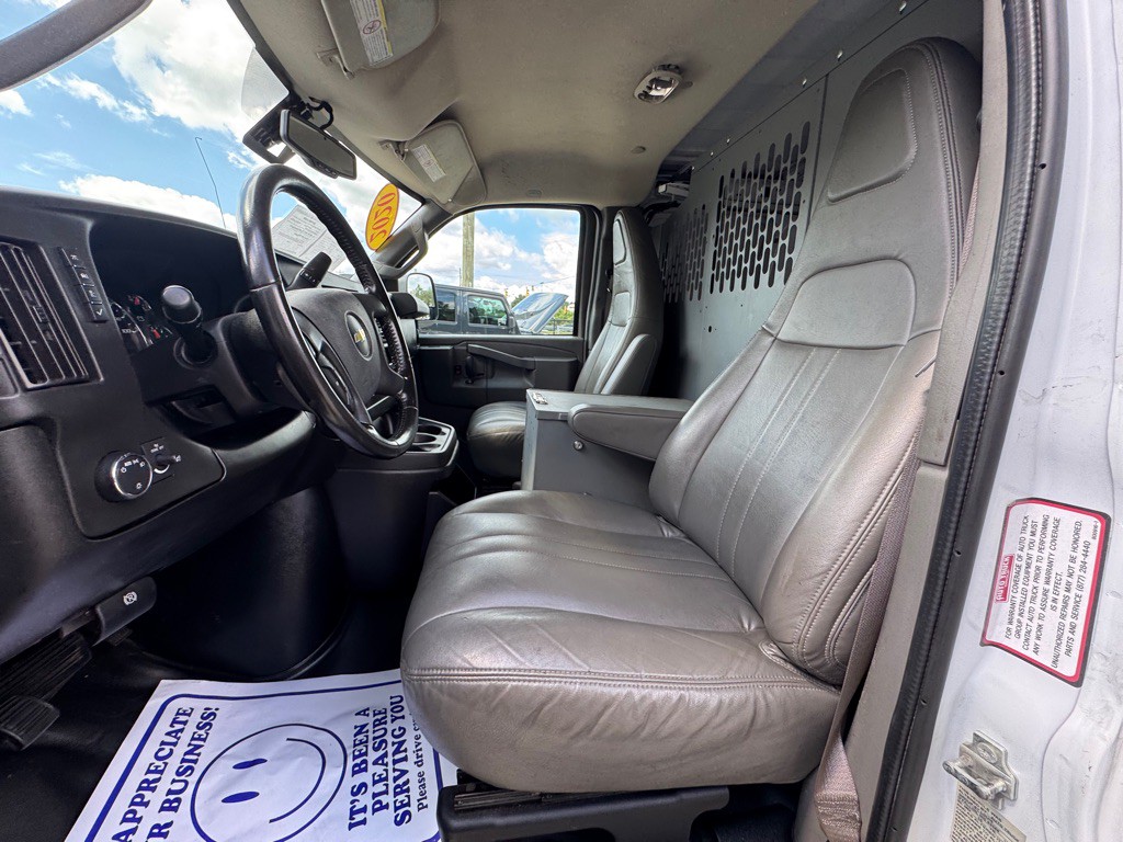 2020 Chevrolet Express Image 8