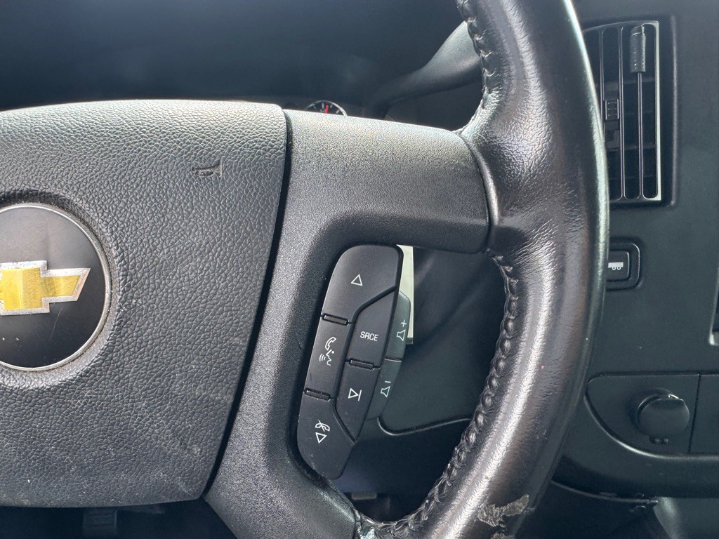 2020 Chevrolet Express Image 12