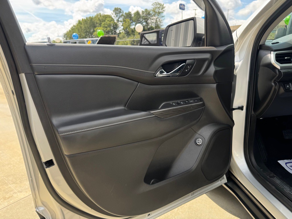 2020 GMC Acadia Image 10